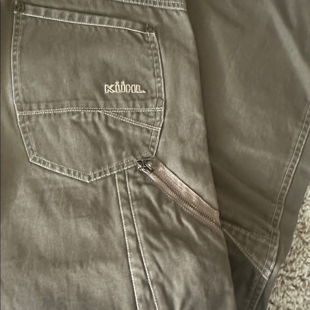 Kuhl Men's Cargo Pants in Dark Brown - Picture 5 of 7